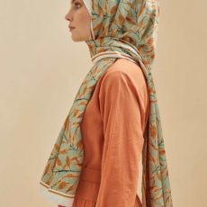 01-camelia-meryemce-esarp-online-shop-fresh-scarfs-camelia-twill-schal-cagla-yesili2